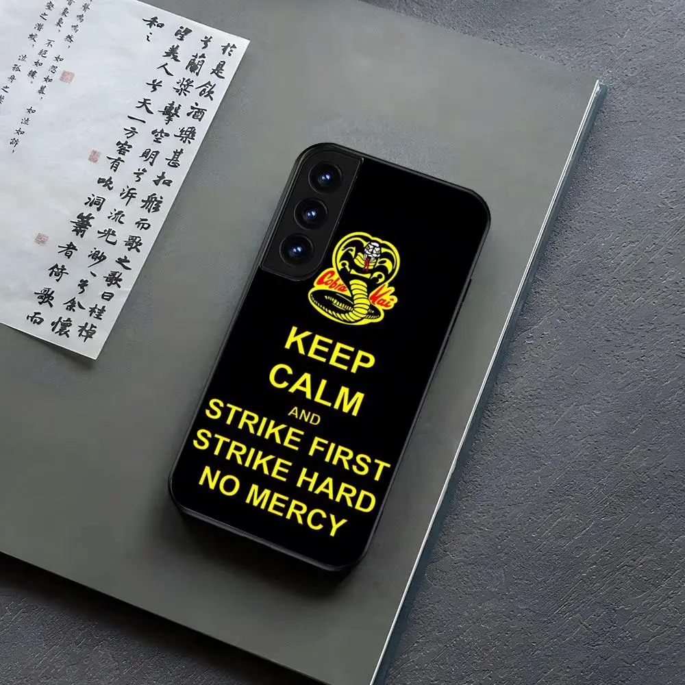 

Чехол для телефона Cobra Kai для Samsung S 25 24 23 22 21 20 Plus Ultra A M A16 34 54 53 Новый суперклассический черный чехол