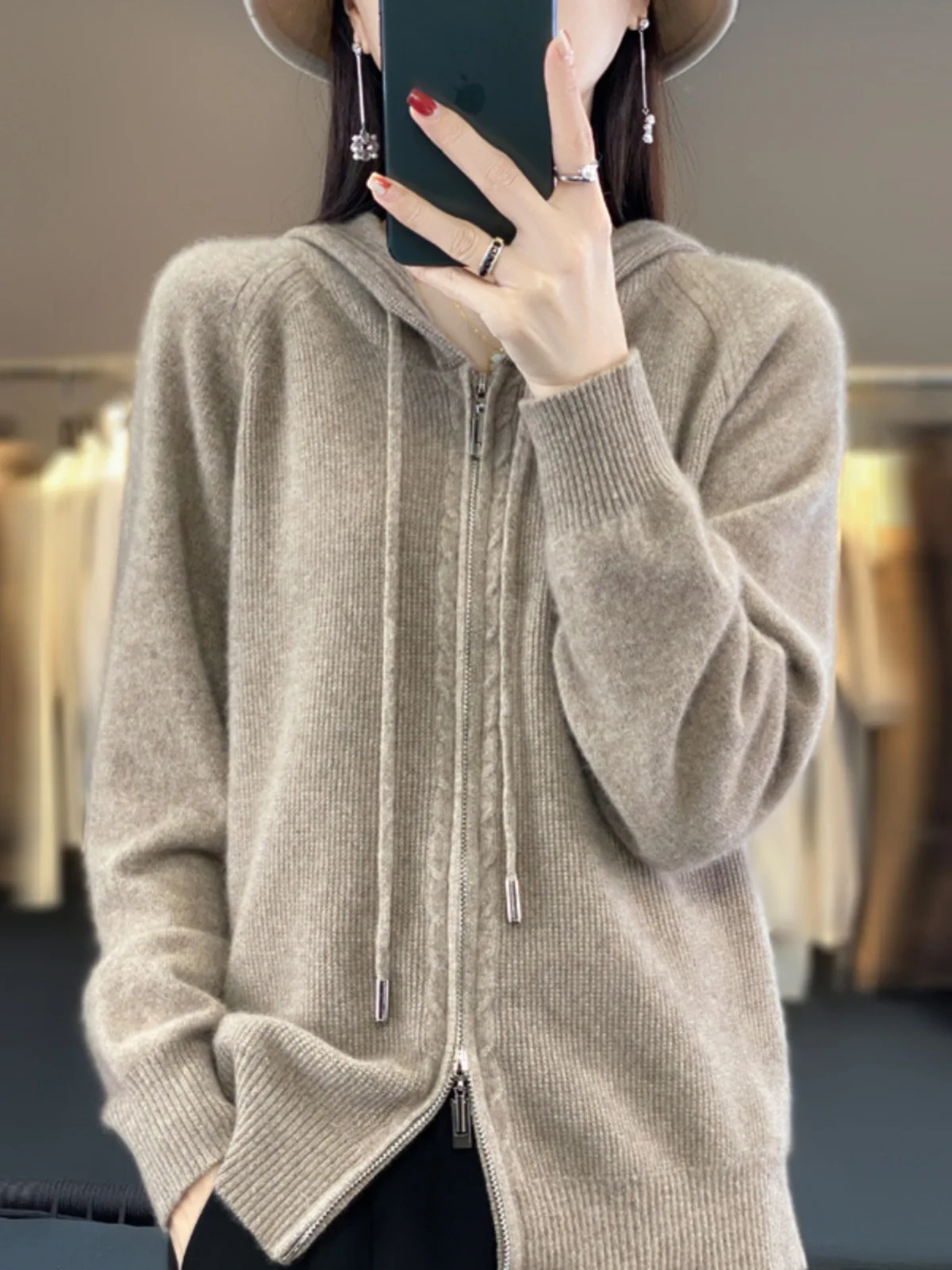

Women's Loose Top Long Sleeve Pure Color Casual Elegant Winter Thickened Korean Style Hooded Cashmere Knitted Cardigan