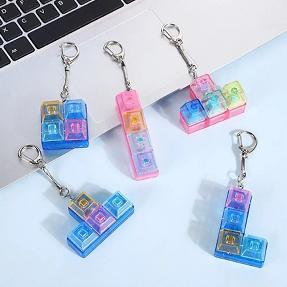 Creatve 4 Keys Fidget Keychain Keycap Key Button Clicker Toy Pendant Pass The Time Stress Relief Pinch Toy for Adult