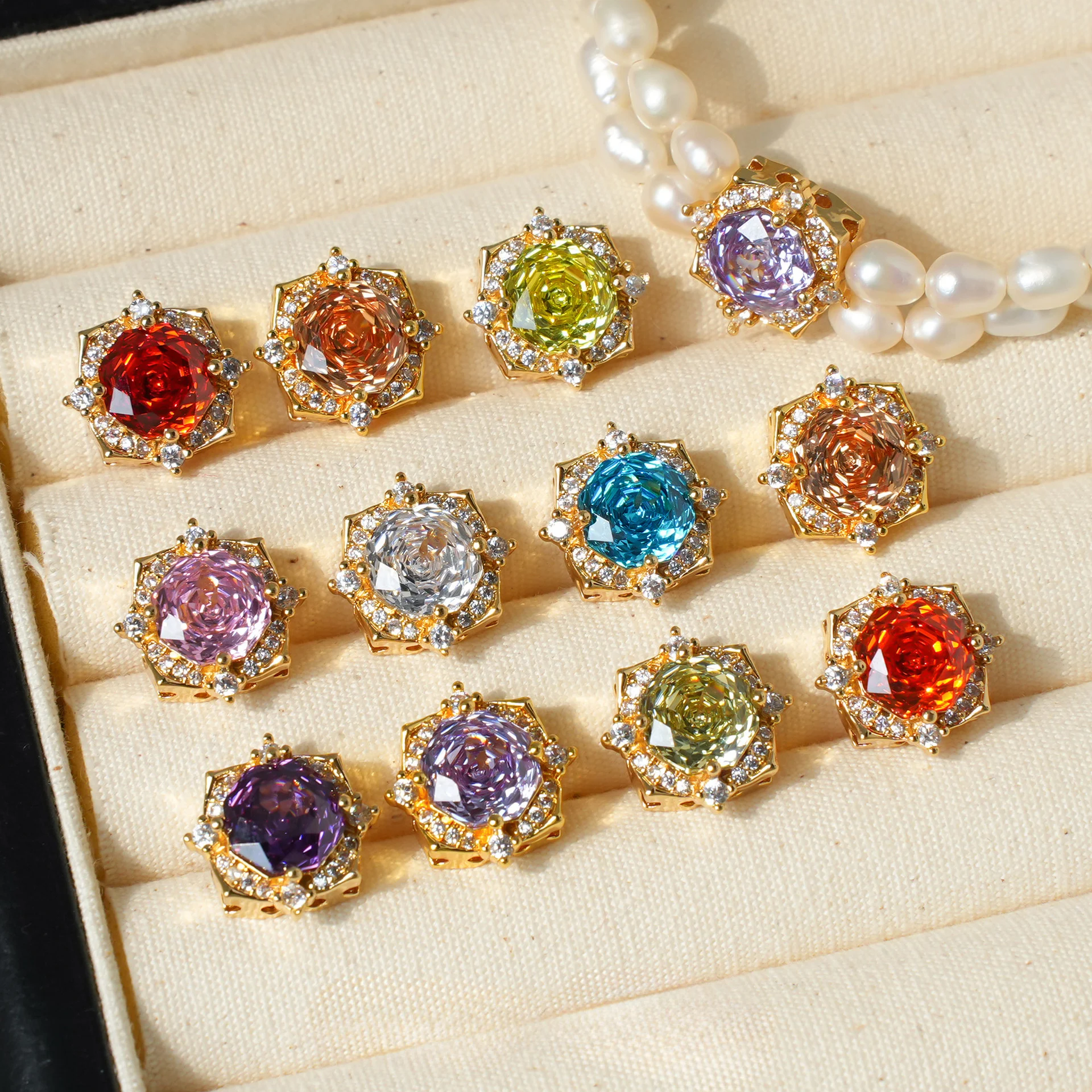 

10pcs/ Bag 18k gold-plated zirconia rose cut through hole square spacer bead handmade DIY bead bracelet necklace accessories