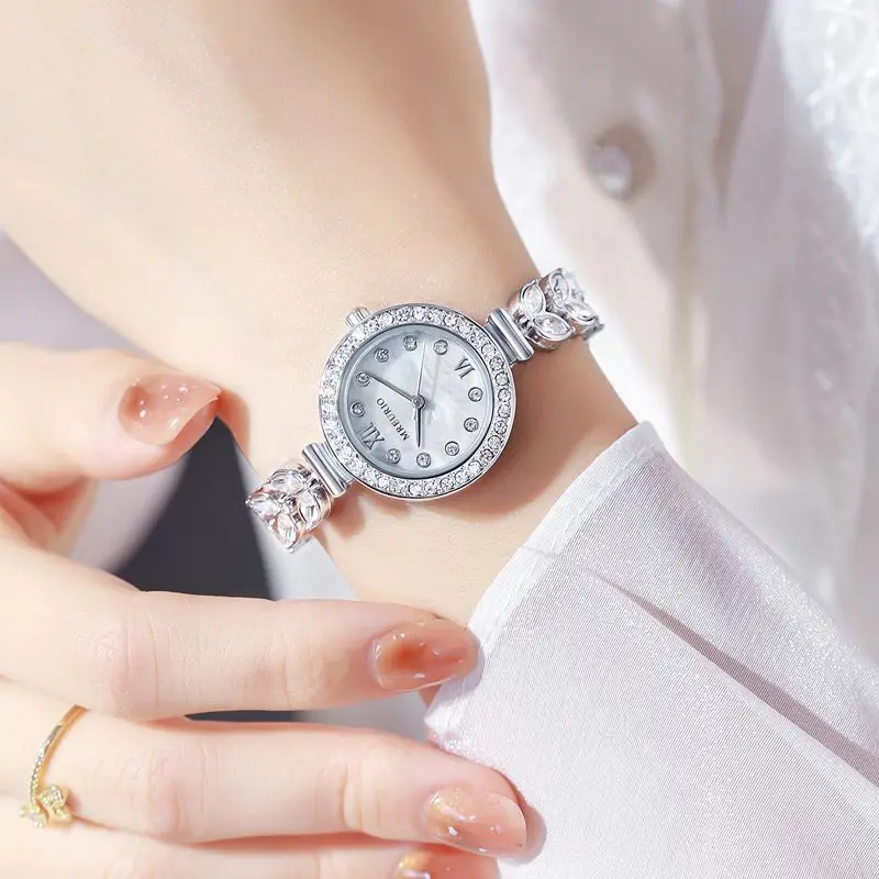 Women Quartz Watch Diamond Encrusted Shell Mermaid Casual Ladies Wristwatch Fashion Trendy Female Watches Daily Wear Girl Gifts
