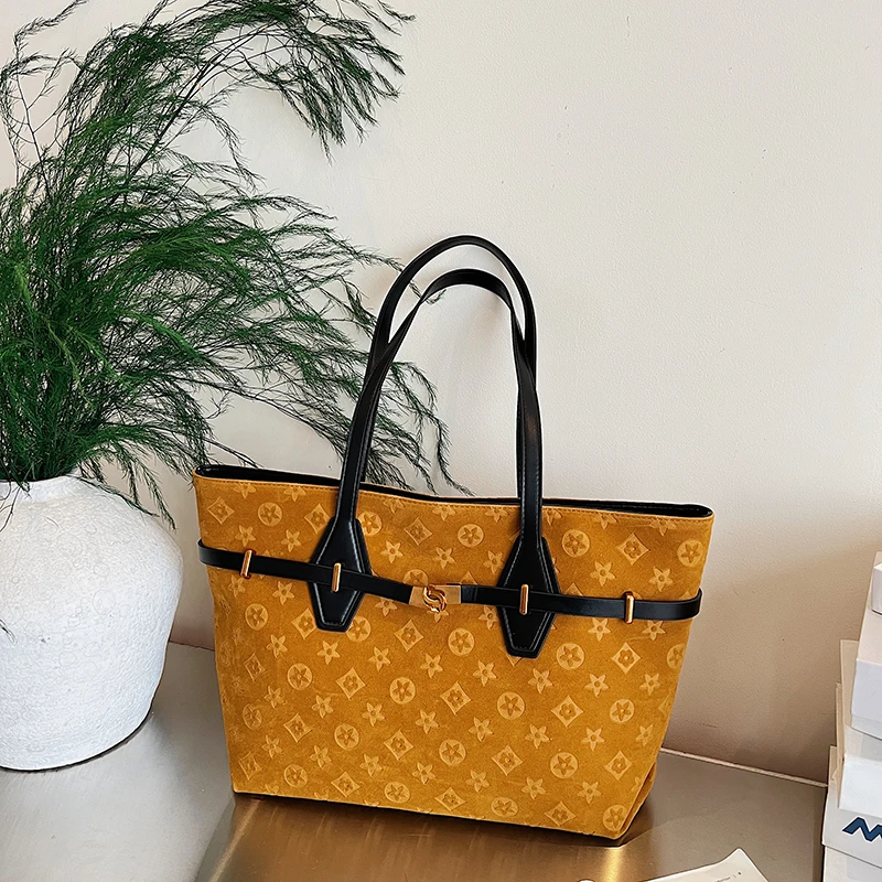 

Luxury Brand Women's Leather Tote Bag Crossbody Shoulder Messenger Handbag For Sophisticated Ladies By Designer