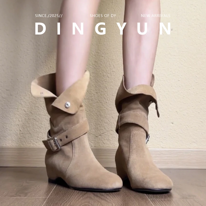 النساء حذاء من الجلد 2025 الخريف الشتاء جديد المرأة الجلد المدبوغ كاوبوي الأحذية لينة جلد الغنم جولة تو حزام مشبك أحذية بوت قصيرة #2