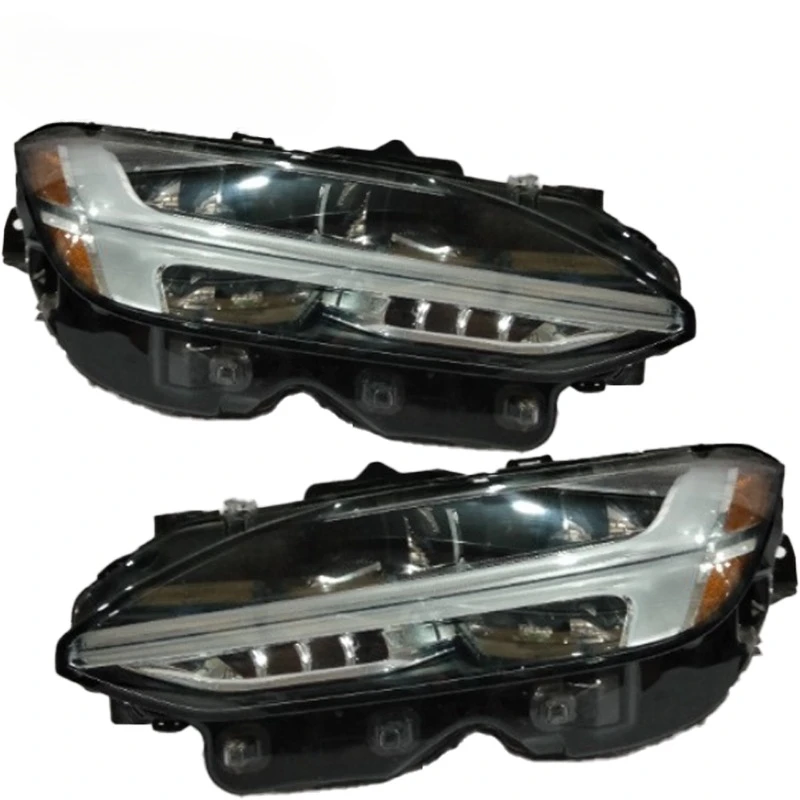 

Suitable for 2019-2024 US version Volvo S90 LED headlights with low-end configuration 31655146 31655147