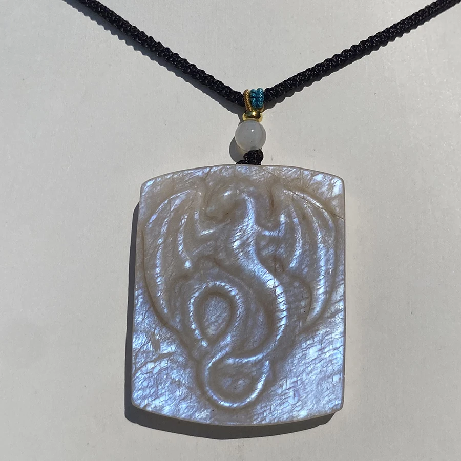 

Natural Strong Flash Moon ans sun Gemstone Crystal Dragon Carving Necklace Pendant For Gift