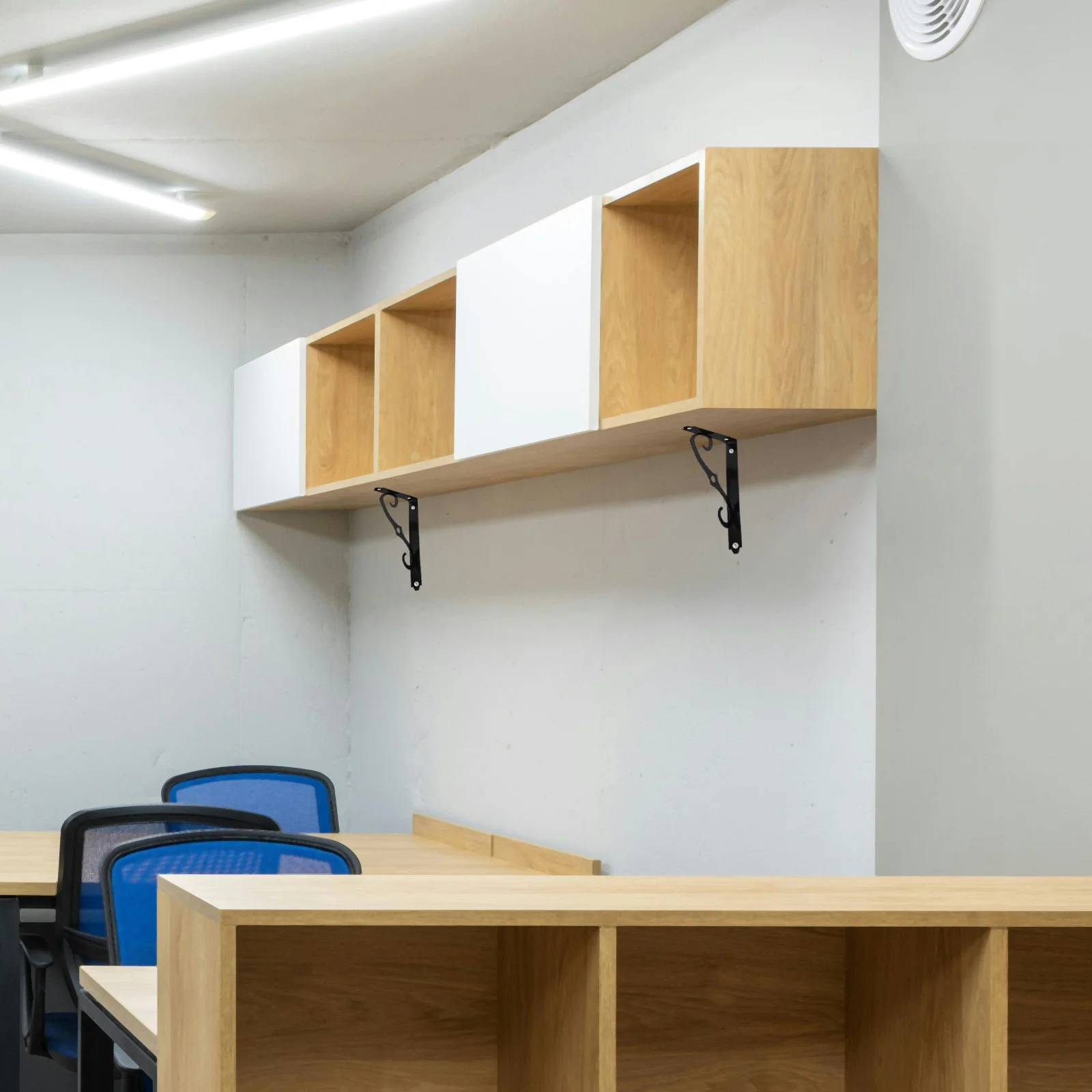 

6Pcs Wall Shelf Brackets Black Matte Iron Triangle L Brackets Space Saving Shelf Supports for Bedroom Living Room