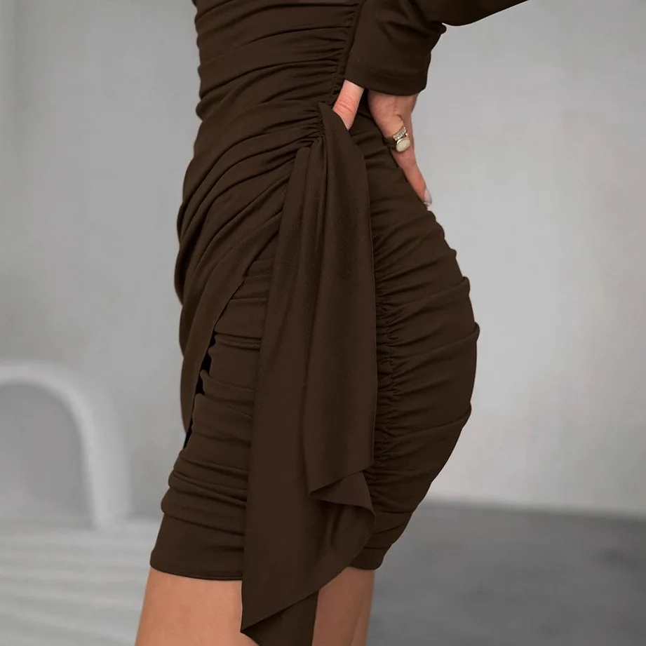 2025 Новое осенне-зимнее сексуальное модное однотонное облегающее платье со складками и длинными рукавами, облегающее женское платье