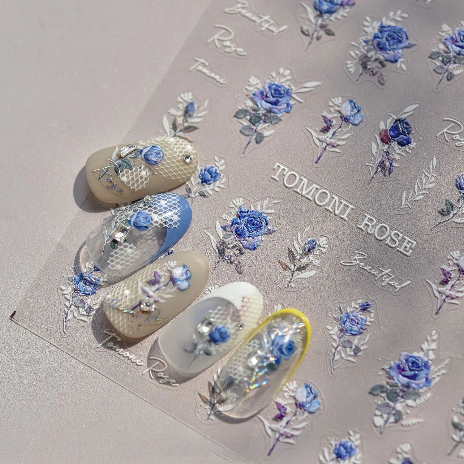 Traditioneller chinesischer Blau-Weiß-Gold-Nagelaufkleber, Vintage-Qinghua-Keramik, Blumenmuster, 5D-Nagelkunst-Aufkleber, luxuriöser orientalischer Maniküre-Aufkleber