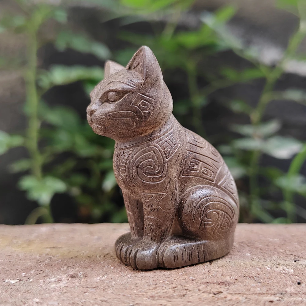 Hand-Carved Wooden Cat Totem Figurine Ornament, Animal-Themed, Suitable for Office Decoration, Home Decoration, Party Decoration, Bedroom, Centerpiece Decoration, New Year Gift, Christmas Gift