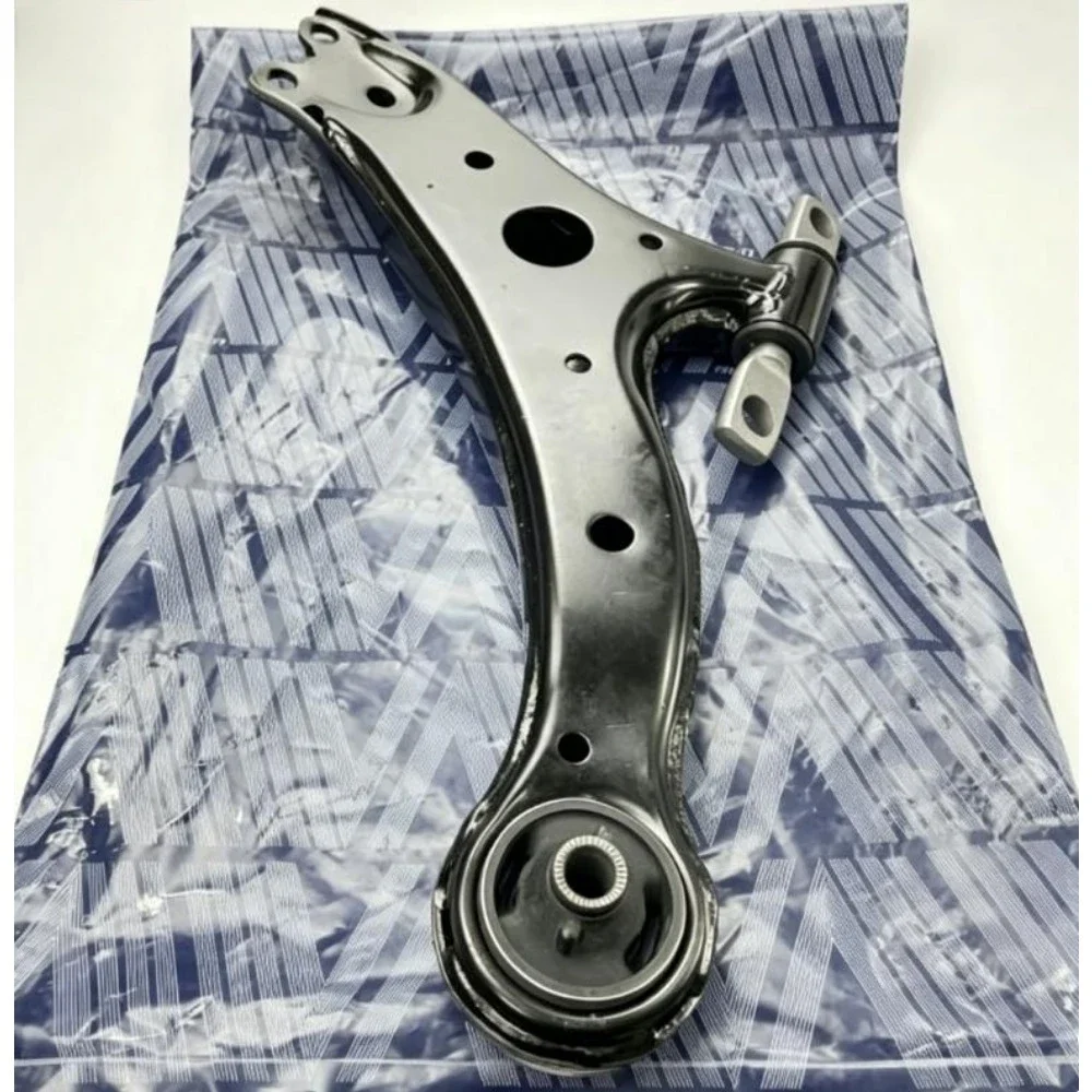 48068-06140 Lower Control Arm Wishbone Suspension Arm For Toyota 6th 7th Camry 2006-2010-2017