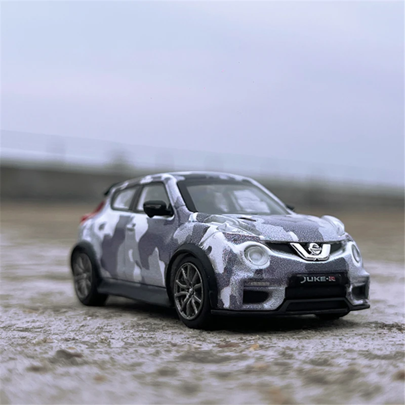 1/64 Nissan JUKE R SUV Alloy Car Model Diecast Metal Toy Mini Car Vehicle Model Simulation Miniature Scale Collection Kids Gift