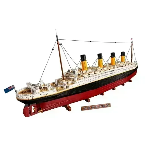 NEW 9090pcs Titani Compatible 10294 Titanic Large Cruise Boat Ship Steamship Bricks Building Blocks Children Toys Gifts 99023