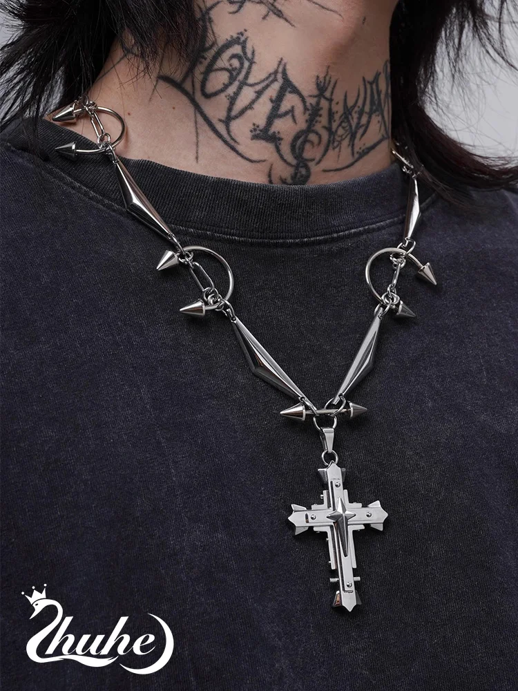 

ZHUHE Cross Rivet Necklace New Gothic Style Men's And Women's Copper Alloy Jewelry Party Gift