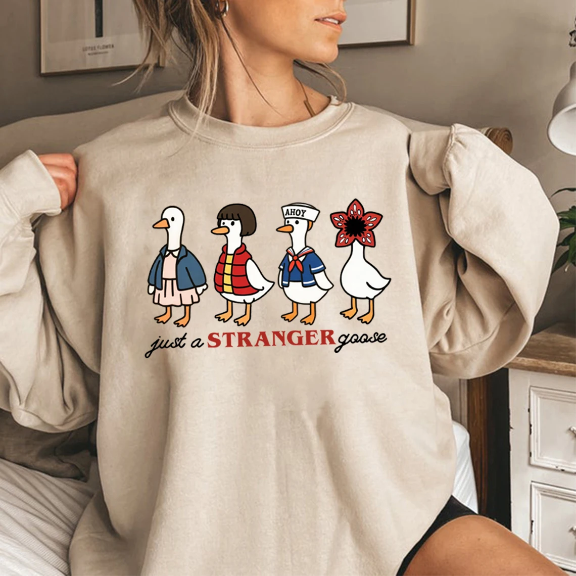 Felpa Just A Stranger Goose Divertente maglione parodia d'oca Felpa girocollo unisex a maniche lunghe Felpe con cappuccio grafiche serie TV
