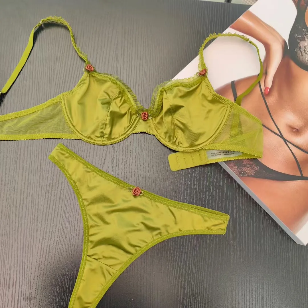 

Модный женский комплект нижнего белья, сексуальный шелковый атласный бюстгальтер, французское ультратонкое кружевное комфортное нижнее белье, бюстгальтеры с украшением в виде камелии и стрингами