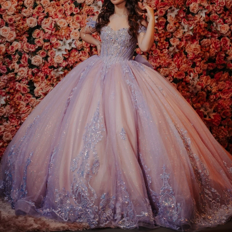 

Light Lilac Shiny Quinceanera Dresses Off The Shoulder Sequin Applique Lace Beads Bow Pink Lining Party Birthday Sweet 16 Dress