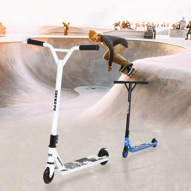 

Двуколесные самокаты Чувствительные износостойкие съемные вращающиеся на 360 градусов рули Самокаты Ножные самокаты Спортивный самокат