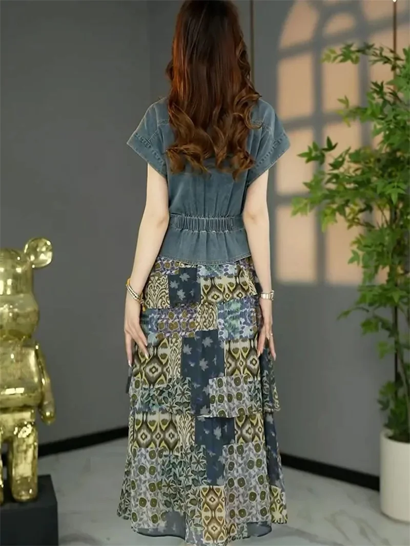 Denim Patchwork Fake Two-Piece Dress For Women in Summer 2025, Fashionable And Sylish New Style Waist Slimming A-line Skirt