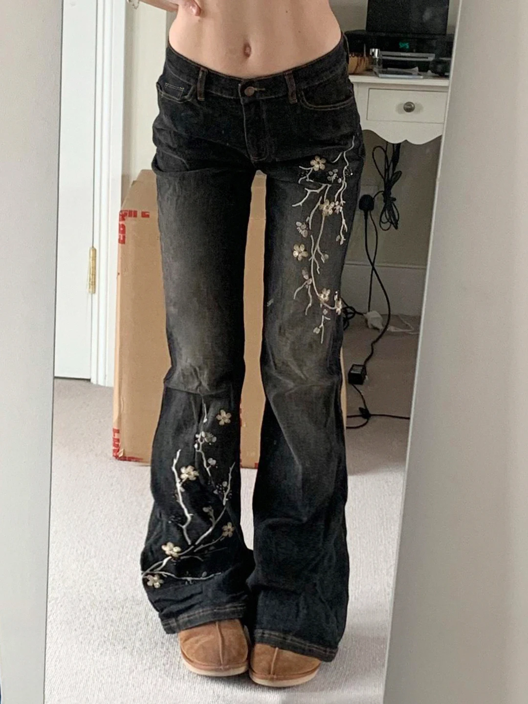

Джинсы-клеш с низкой талией, с цветочной вышивкой, в американском винтажном стиле Rockmore, больших размеров, повседневные, свободного кроя