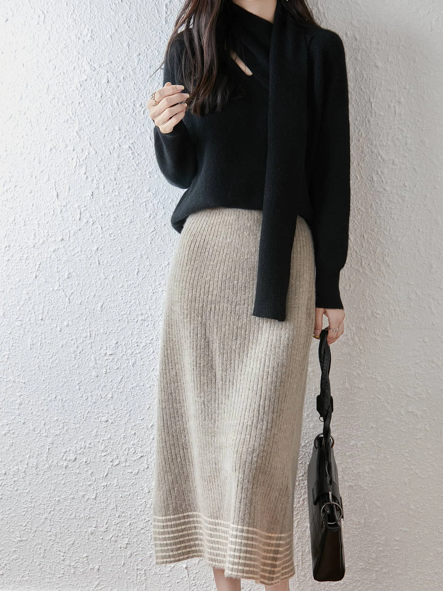 100% Merino Wool Women's High Waist Color blocked Stripe Autumn/Winter Thick Casual Fashion Cashmere Knitted Half Skirt