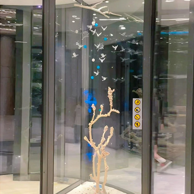 Hotel, revolving door, artificial flower, shopping mall, lobby, lobby, ornament, floor