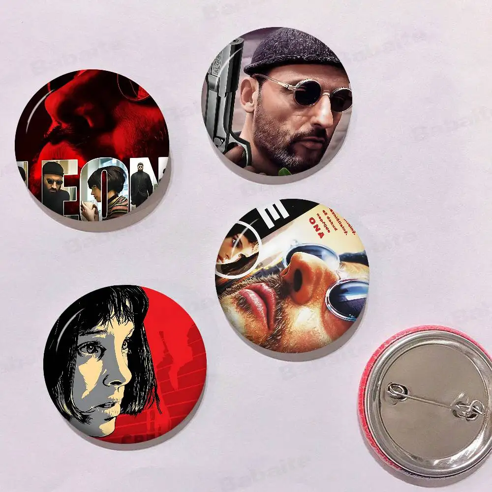 Leon The Professional Classic Movie Creative Pins Funny Round Snap-in Brooch Badge Backpack Hat Accessories Gifts for Friend