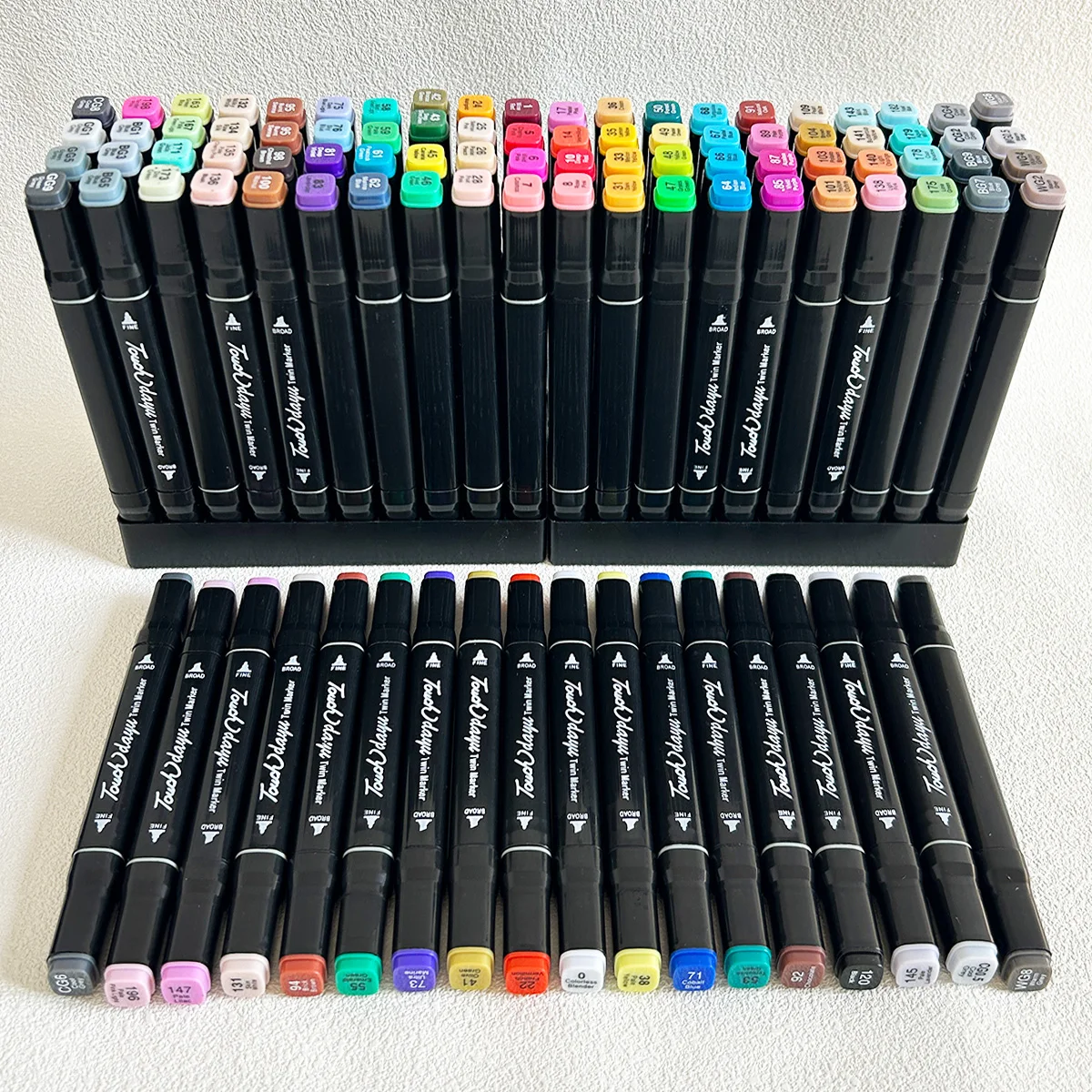 100pcs markers, double headed art drawing tools, colored pens, Christmas and New Year gifts