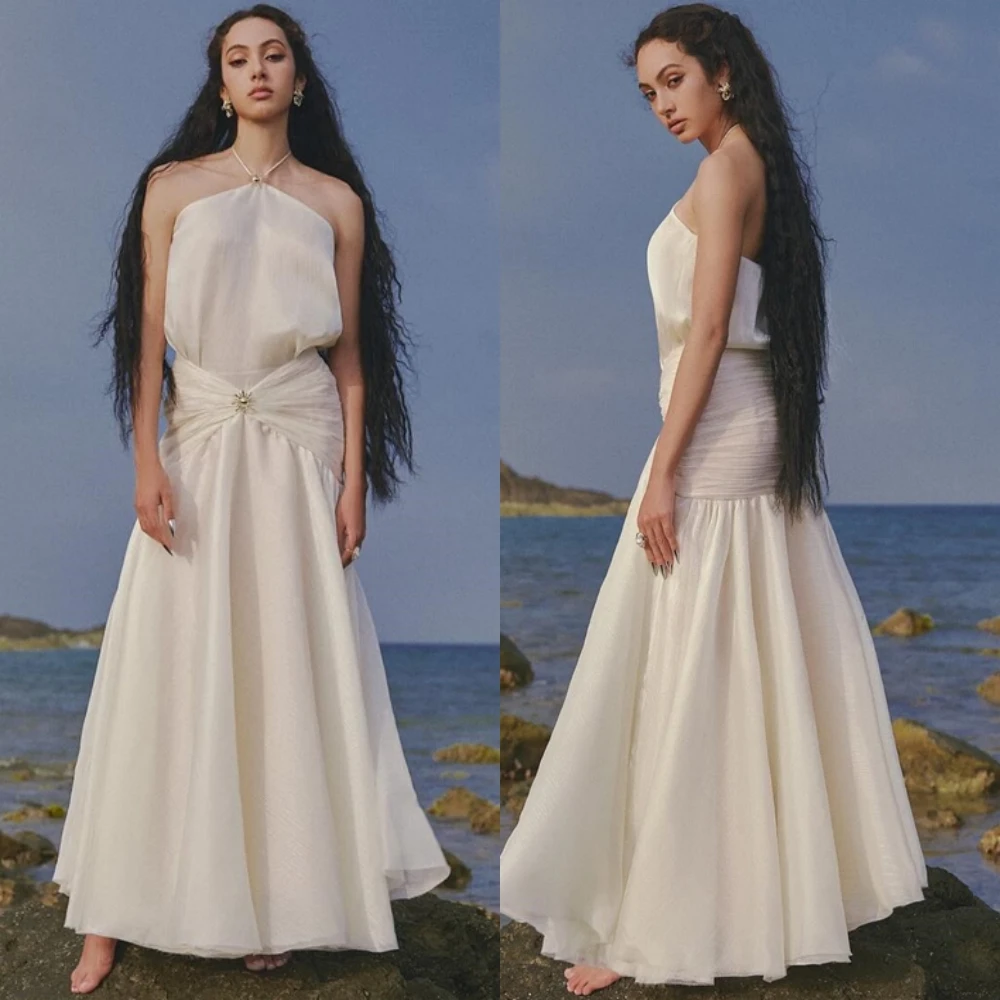 

Customized Simple Chiffon Halter Evening Dress Exquisite Sleeveless Prom Dresses Delicate Open Back Special Occasion Gowns