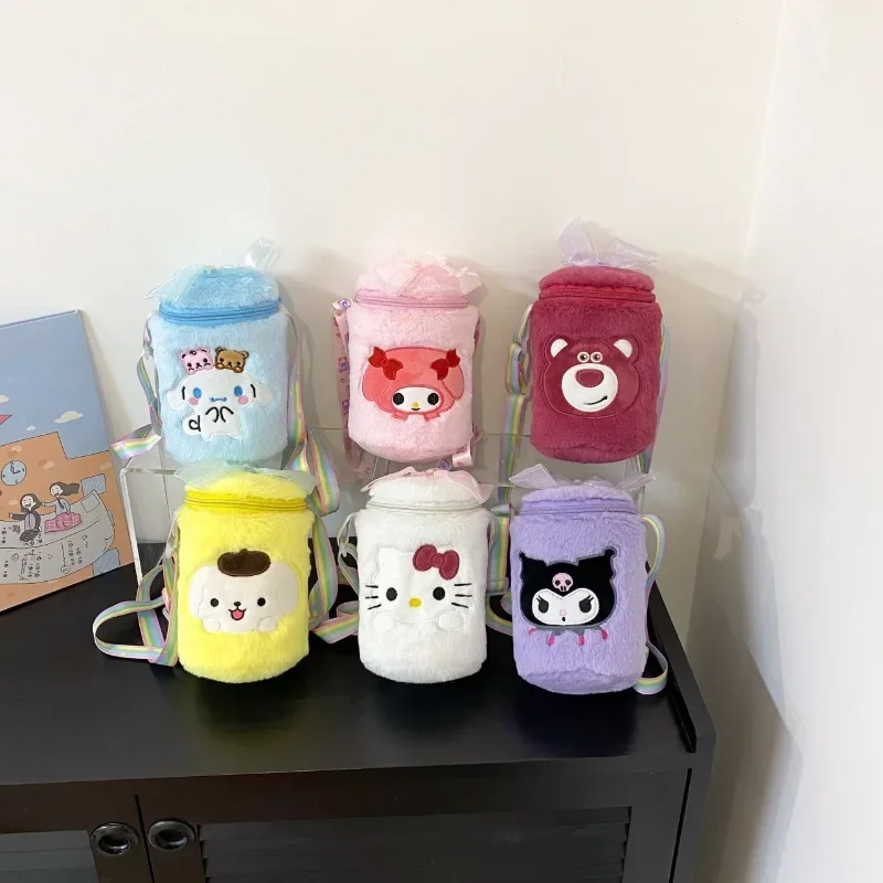 

MINISO Sanrio Plush Shoulder Doll Bag Cute Cartoon Bucket Handbag Hello Kitty Kuromi Melody Crossbody Bag Cylinder Plush Bag