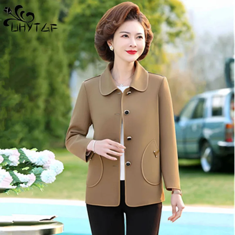 

UHYTGF High-End Windbreaker Women's Single Breasted Casual Mom Spring Trench Coat Female Lapel Loose Short Outerwear Ladies 2550