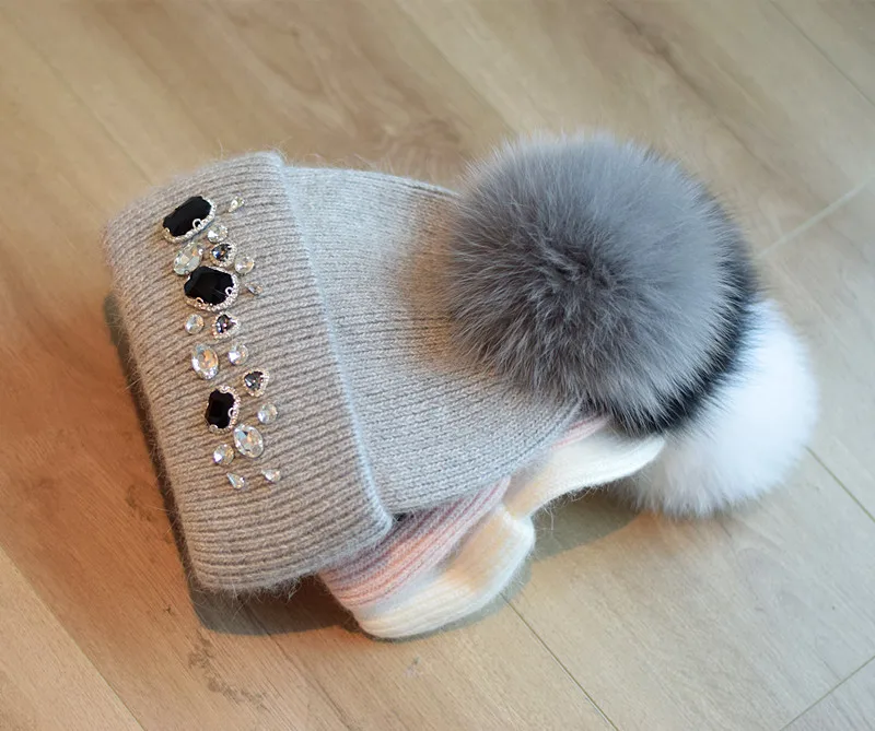 Women Thick Warm Cap For Women Autumn Winter Alloy diamond Fur Knitted Beanies Hat With Detachable Real Fox Fur Pom Poms