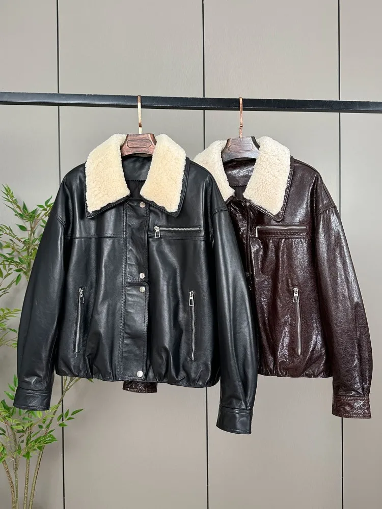 المرأة سترة جلدية حقيقية فضفاضة تناسب الشارع الشهير الشتاء مبطن بطانة الدافئة صوف الضأن طوق Vintage فاسق دراجة نارية معطف قصير