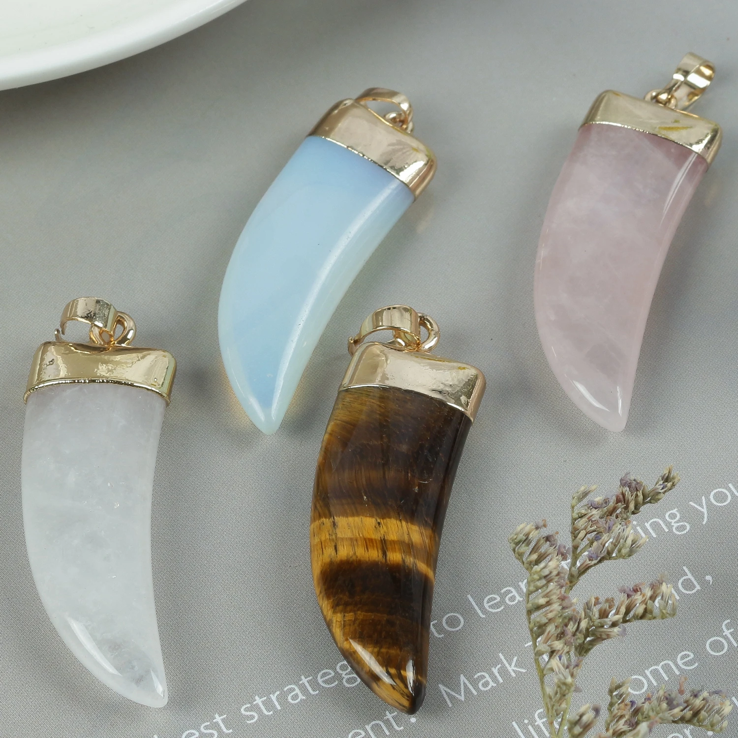 VGDS Natural Crystal Rose Quartz Amethyst Horn Wolf Teeth Pendants Personalized Charm Fashion Necklaces Gifts Men Women Jewelry