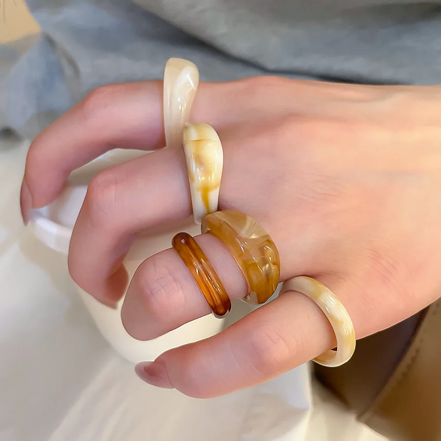 5PCS SET Trendy Colorful Geometric Irregular Acrylic Resin Rings For Women Aesthetic EMO Charm Jewelry Accessories Decorations view 2