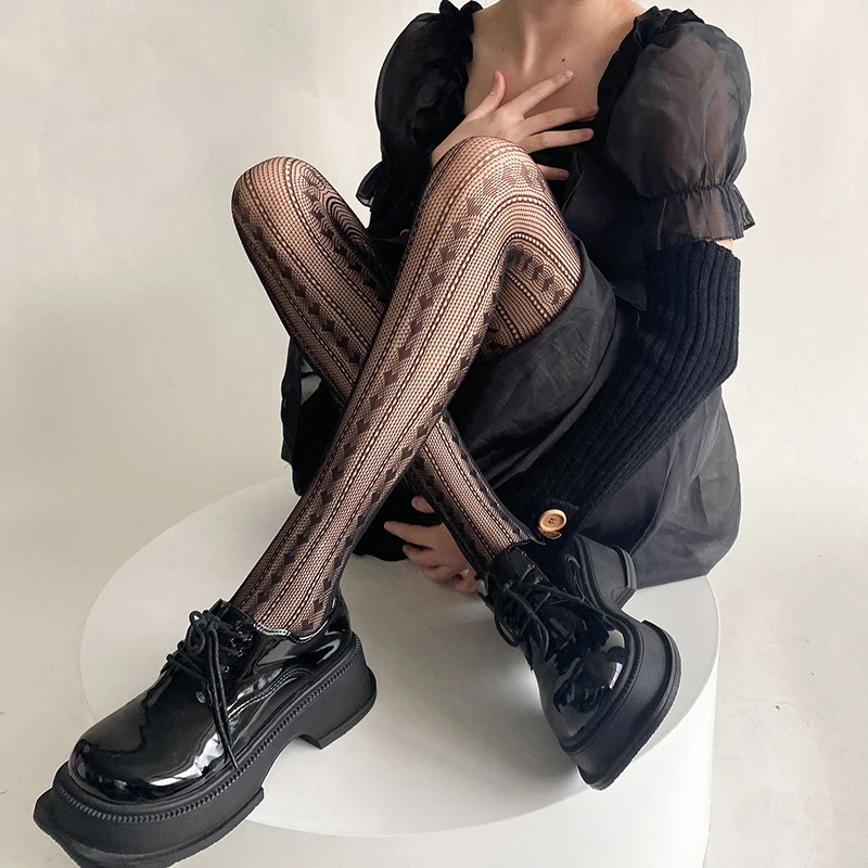 Sexy Women's Fishing Net Lace Mesh Heart Stockings Bottomed Pantyhose Hot Classic Tights Thigh High Waist Hosiery