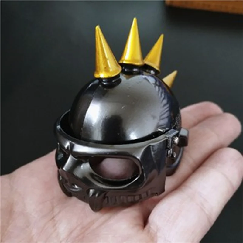 Game PUBG Spiked Helmet Keychain 3D Open Armor Level 3 Helmet Keyring Key Chains Cosplay Props Souvenirs Toy chaveiro Gift