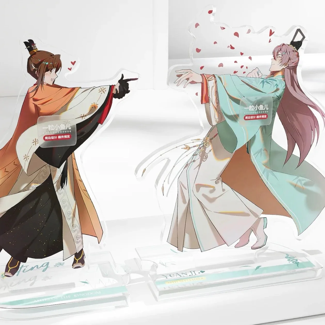 اسم الرمز: مجموعة جديدة من الأكريليك المحيطي لعبة يوان، أكثر جميلة من زخرفة سطح المكتب على شكل قلب، علامة تجارية واقفة