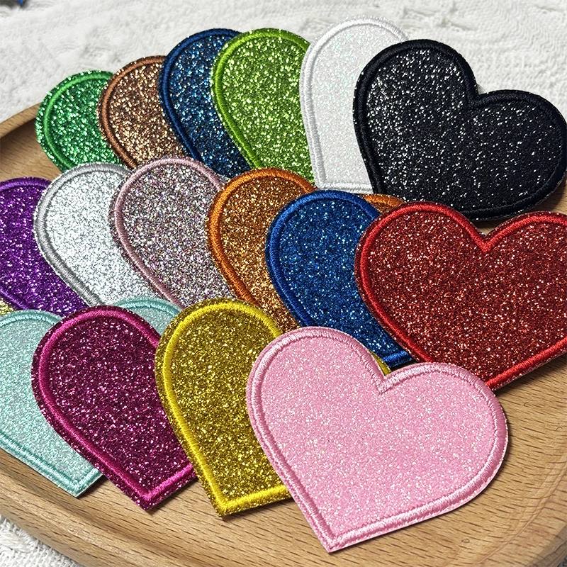 Parche termoadhesivo corazones con lentejuelas brillantes DIY - imagen 2