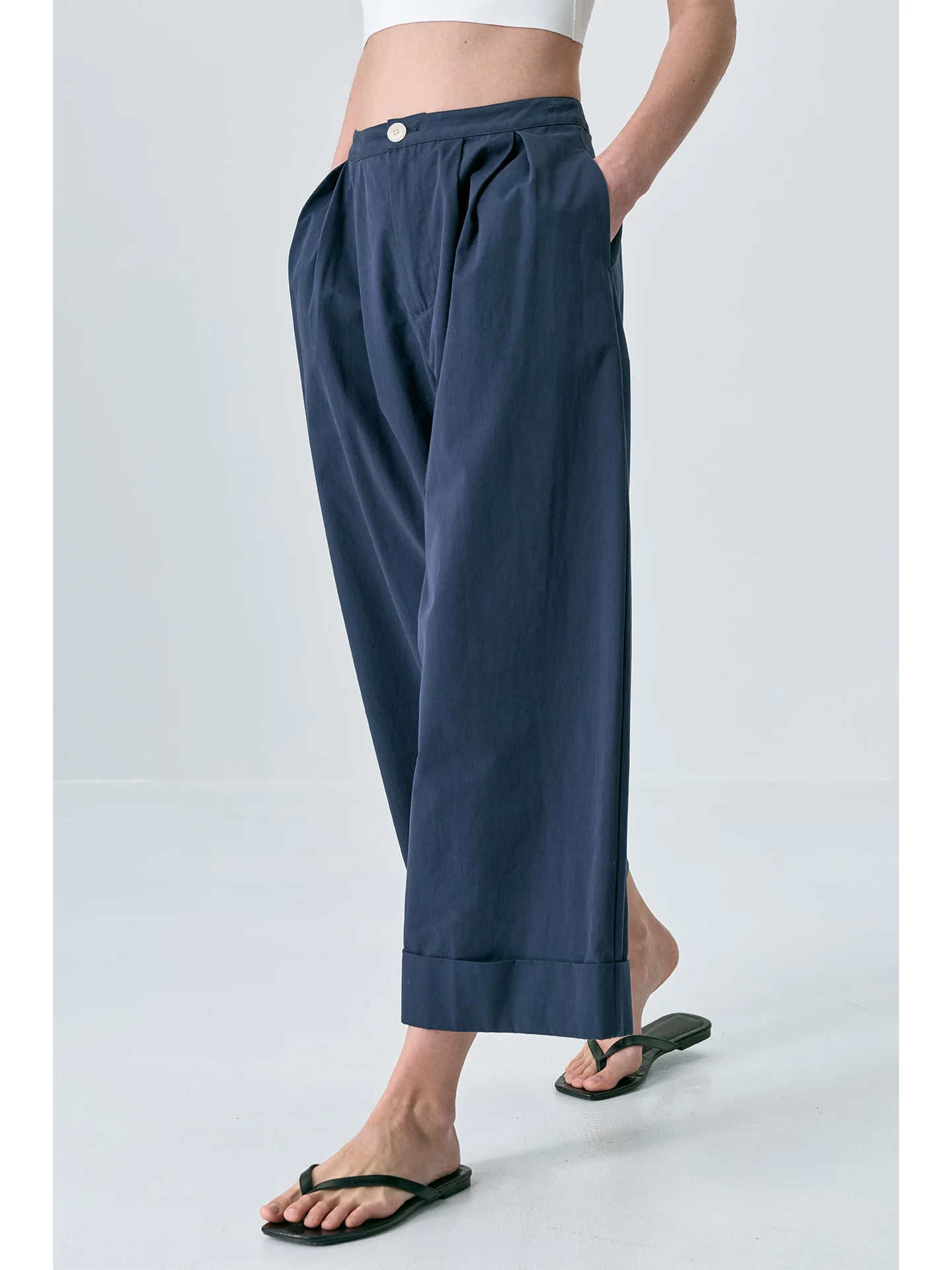 

Женские брюки из стираного хлопка, широкие, синие, с отворотами, повседневные, прямого кроя, свободные, летние, укороченные (9/10), в винтажном стиле, с эффектом стройности