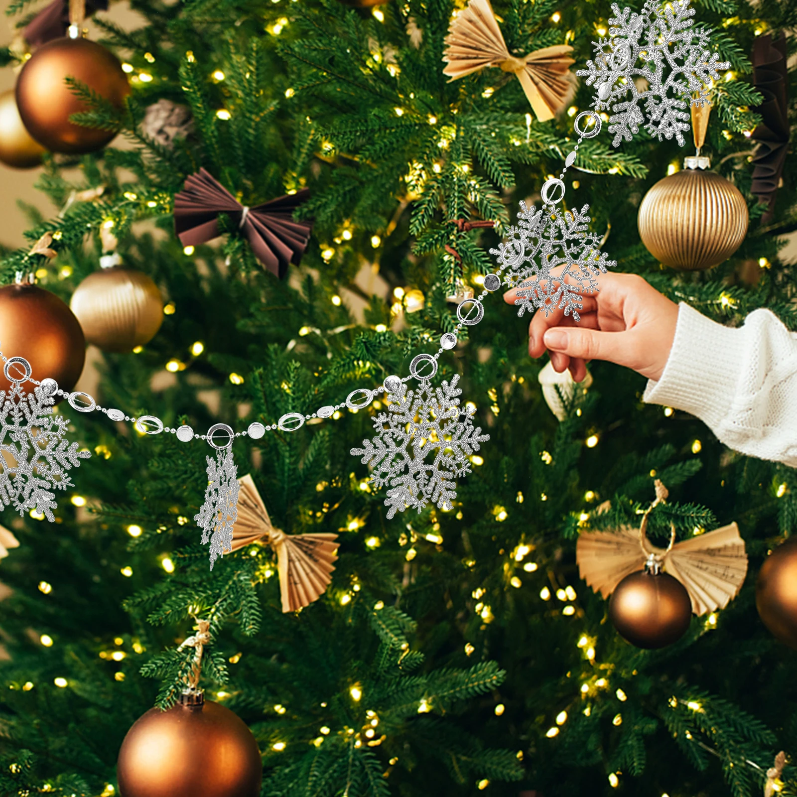 

2Pcs Xmas Snowflake Ornaments Decorative Hanging Pendants Christmas Tree Decorations Home Xmas Supplies Winter Festival Decor