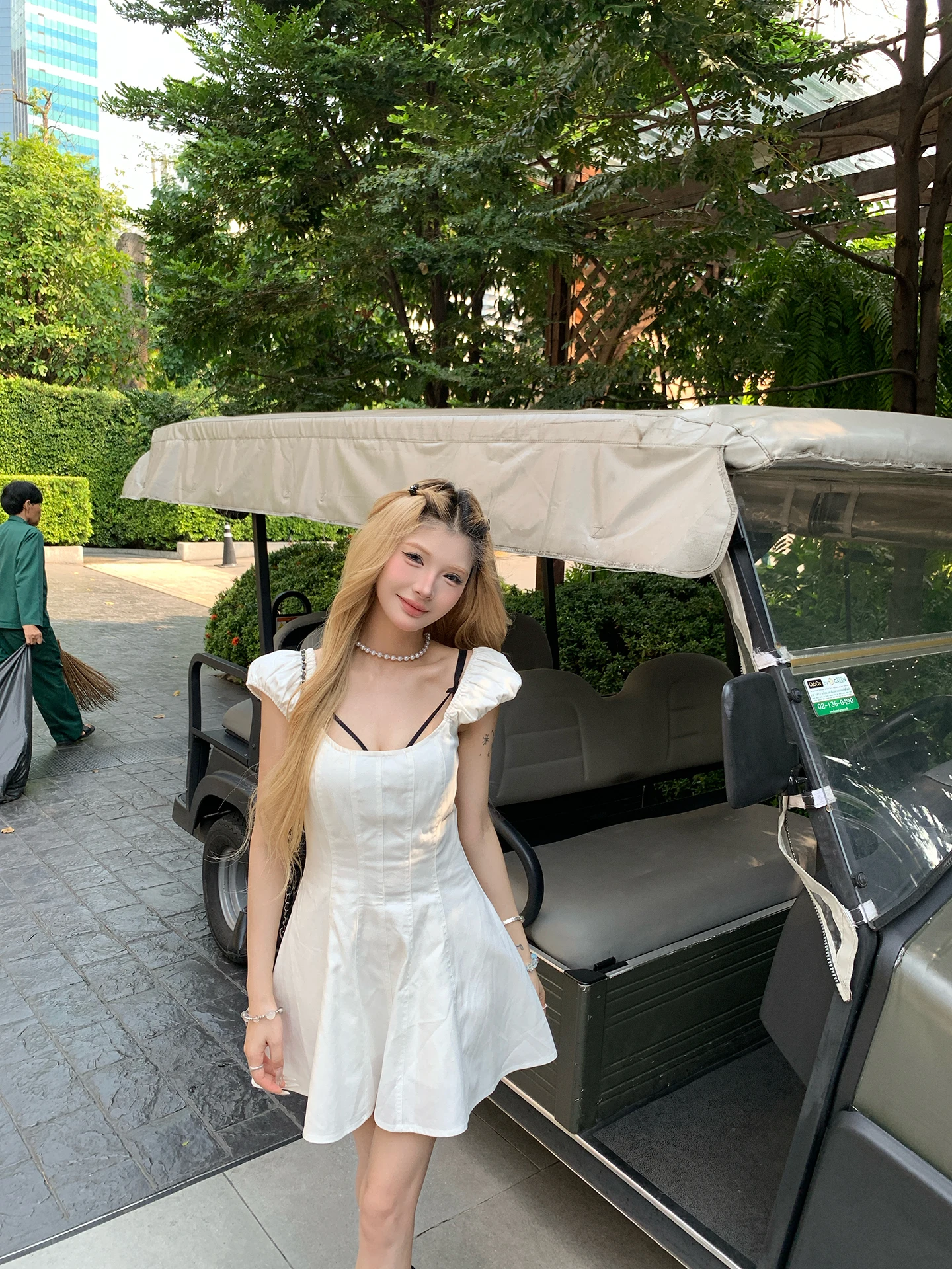 

Slim Fit A-Line Dress Summer New Style Women's White Bubble Sleeve Korean Pure Desire Q7 Shrimp Slip Dress Commute Style