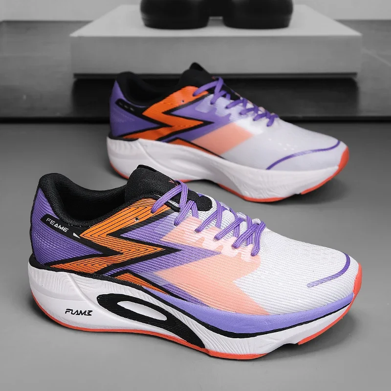 Men's Casual and Comfortable Solid Color Wear-Resistant Jogging Shoes Breathable and Easy-To-Wear Sports Shoes Non-Slip