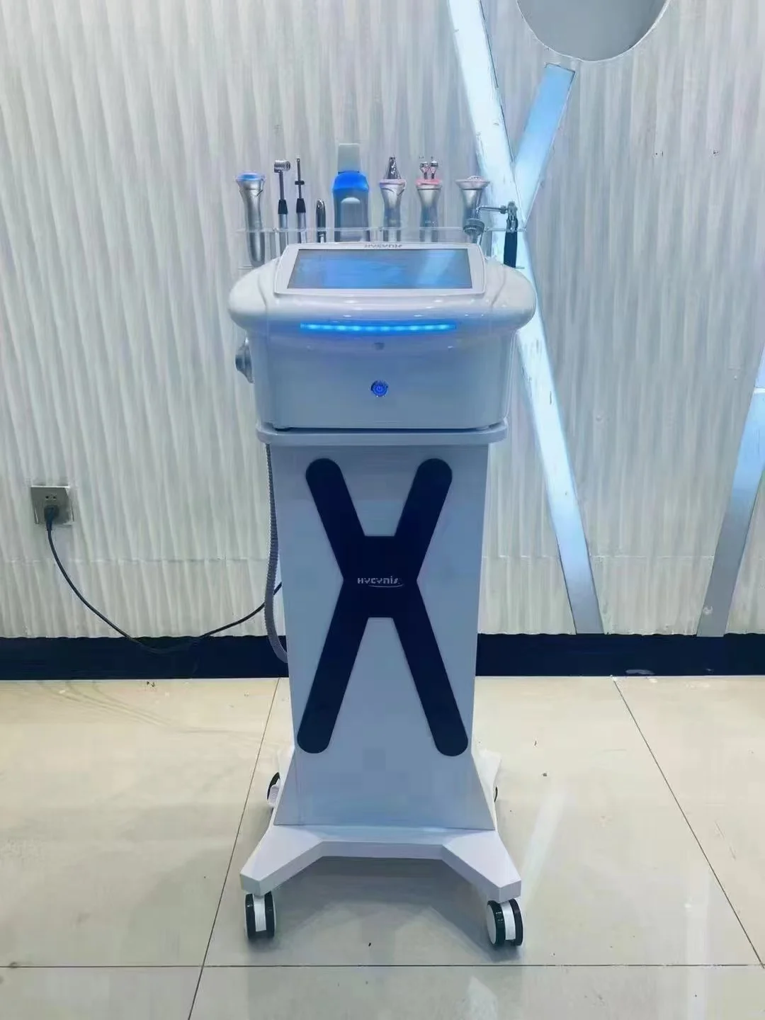 

Hydra Professional 9-в-1 Aqua устройство для лица Корейский раствор для красоты и здоровья Умный многофункциональный кислородный струйный аппарат для ухода за кожей