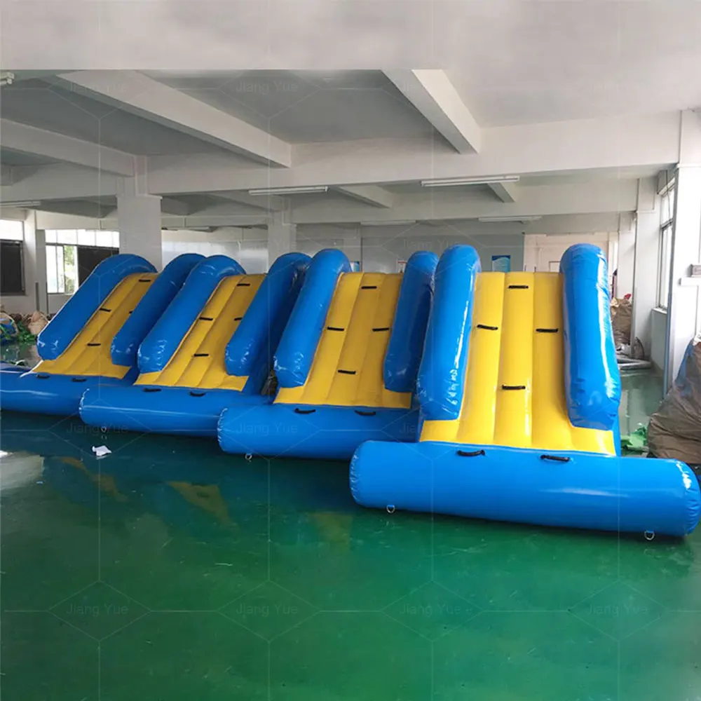 

Надувные водные горки для детей и взрослых для озера и бассейна. Акция!