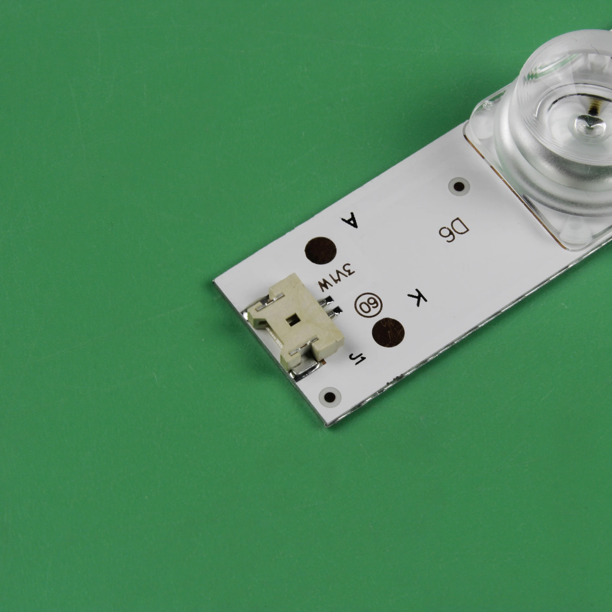 แถบไฟแบ็คไลต์ LED (12) LED49D6-03 FD4951A-LU G49Y F49N 49U1 (A) LE48D19S LS49AL72 LED50D6-ZC14AG-03 30349006203 49UK30G 49UX10S