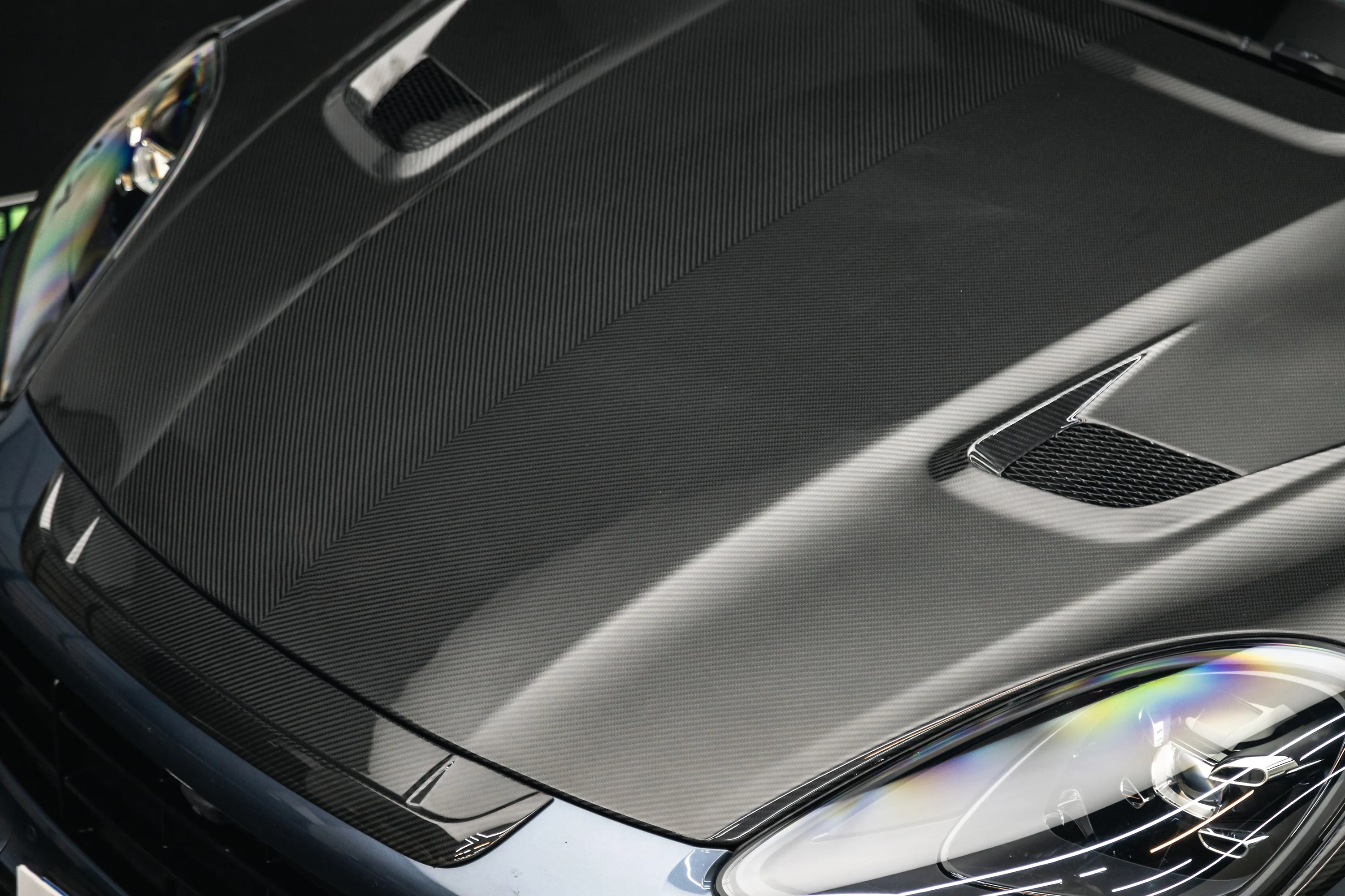 For Porsche Cayenne 2018 2019 2020 2021 2022 2023 9Y0.1 Upgraded MSY Style Carbon Fiber Hood and Front Decorative Panel of Hood