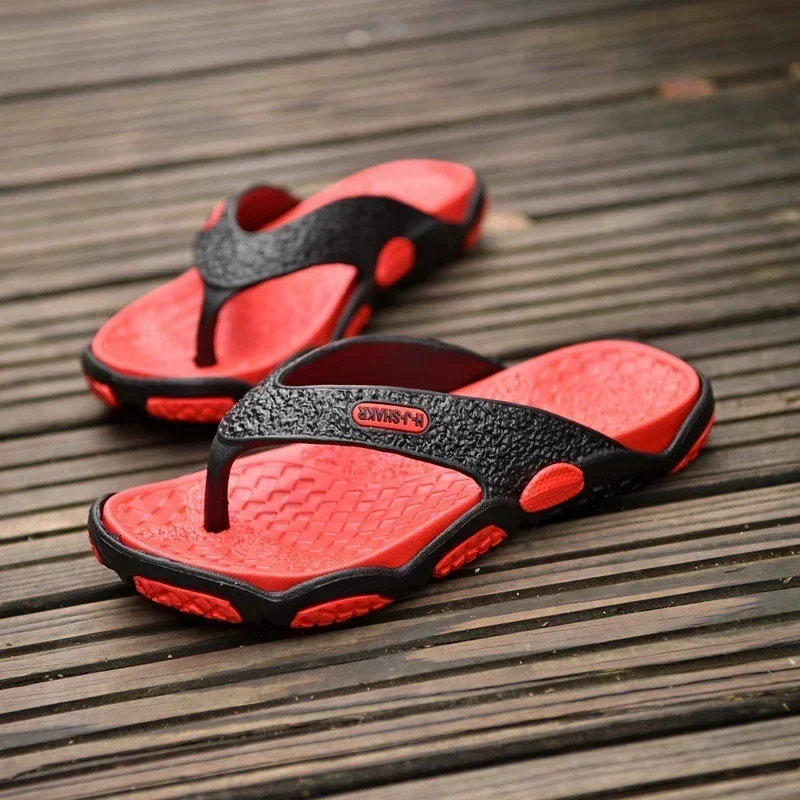 

Summer Men Slippers Flip Flops Beach Sandals Non-slip Casual Flat Shoes Slippers Indoor House Shoes for Men Outdoor Slides