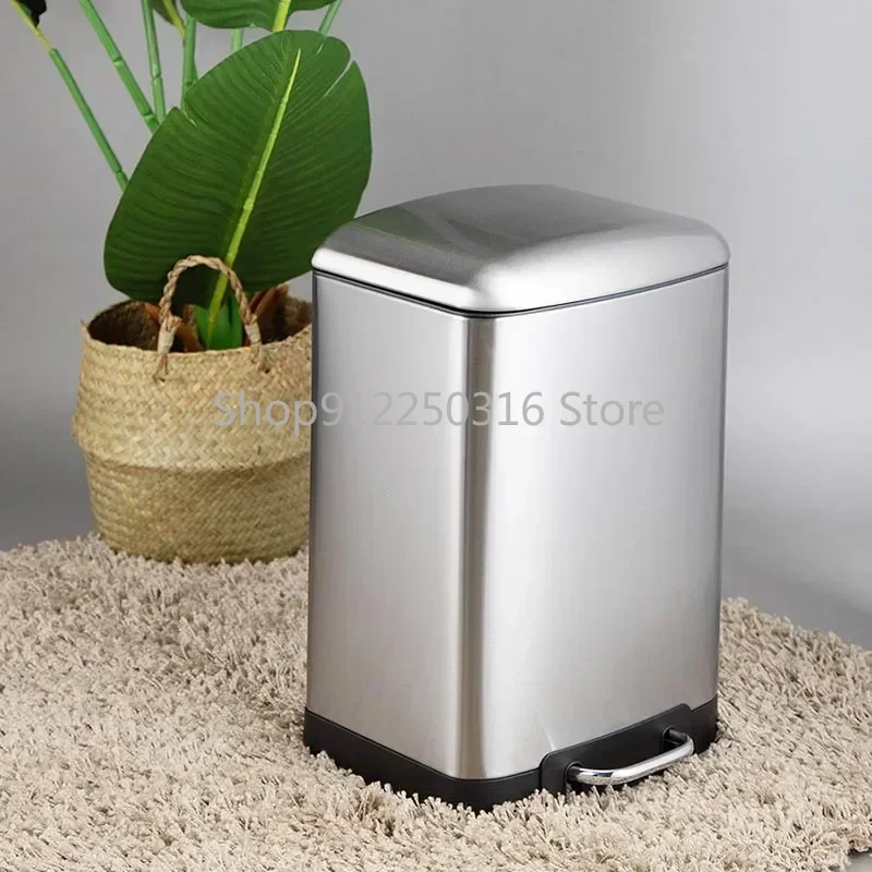 Stainless Steel Trash Can Bathroom Garbage Recycling Large Capacity Luxury Trash Can Kitchen Dumpster Lixeira Banheiro Bucket