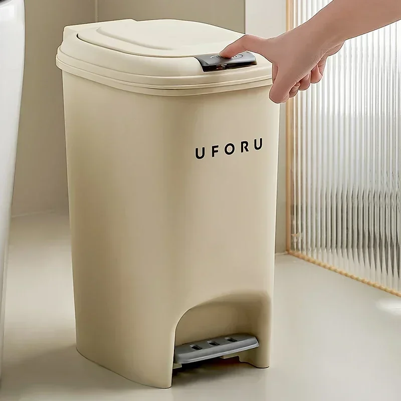 

Luxury Style Kitchen Large Capacity Refuse Collection Living Room And Bathroom Trash Can With Lid And Step-on Design