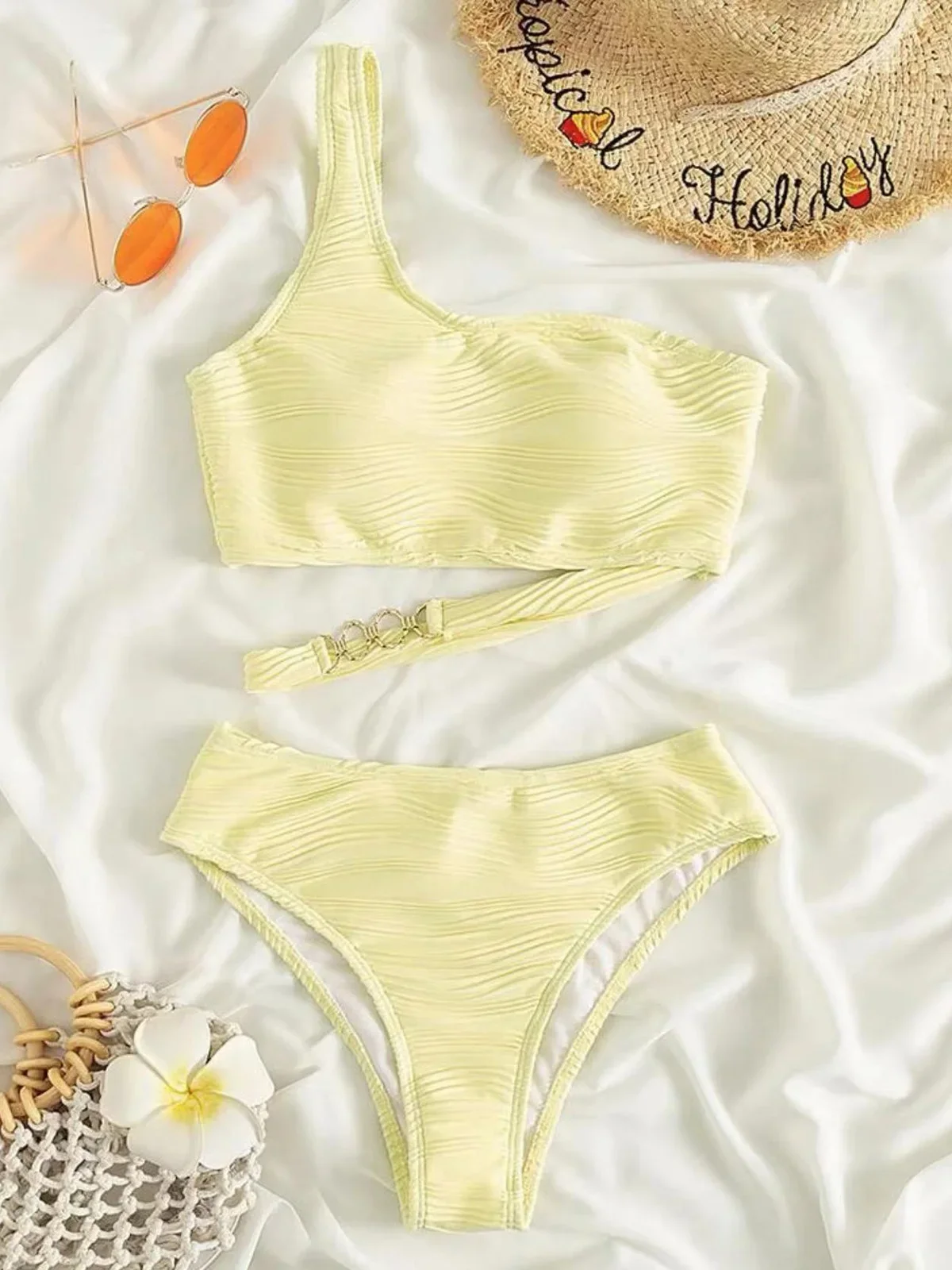 Sexy One Shoulder Wrinkled Metal Ring Bikini Women Swimwear Female Swimsuit Two-pieces Bikini set Bather Bathing Suit Swim K4134